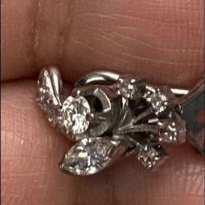 Vintage diamonds earrings in 14k